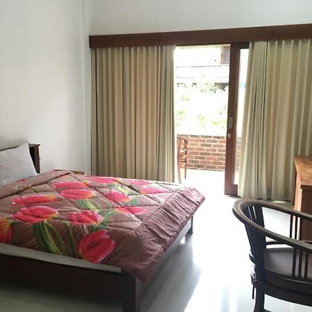 Si Doi Kuta Hotel Kuta  Luaran gambar