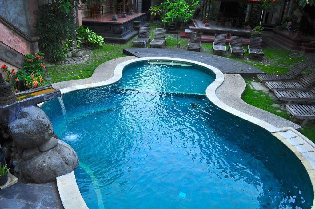 Si Doi Kuta Hotel Kuta  Luaran gambar