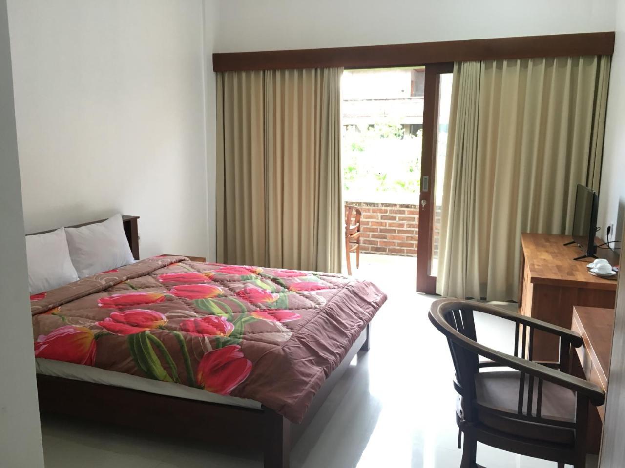 Si Doi Kuta Hotel Kuta  Luaran gambar