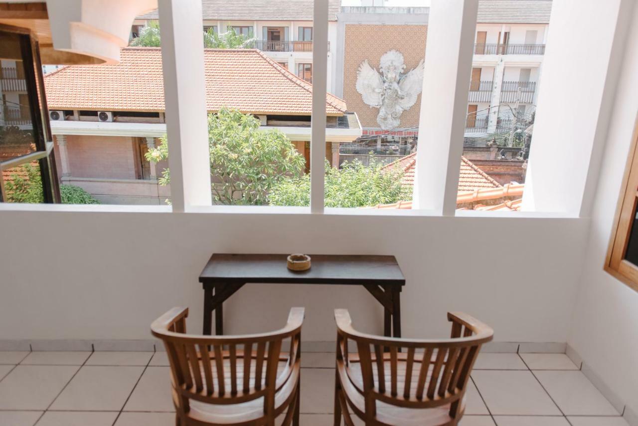 Si Doi Kuta Hotel Kuta  Luaran gambar