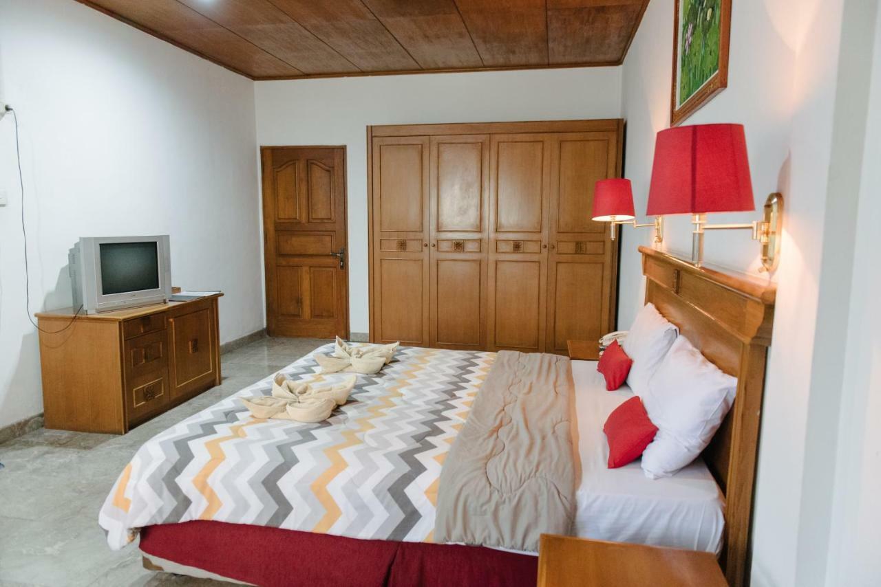 Si Doi Kuta Hotel Kuta  Luaran gambar